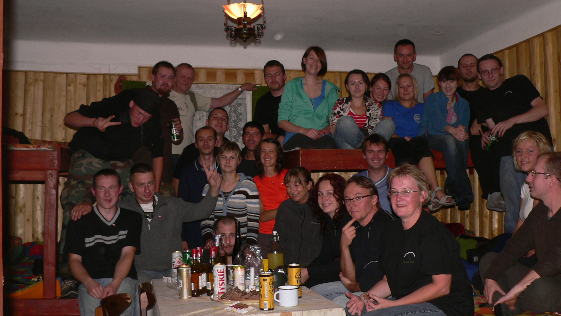 http://www.beskidmaly.pl/cpg14x/albums/userpics/10002/zlot%20013.jpg