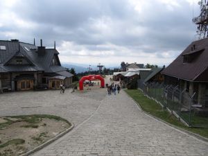 http://www.beskidmaly.pl/pun/extensions/hcs_image_uploader/uploads/20000/4000/24247/thumb/p176orhdek347qlq2is1eec1u7m1.JPG