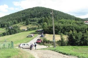 http://www.beskidmaly.pl/pun/extensions/hcs_image_uploader/uploads/20000/8000/28369/thumb/p17j2t0bf5dh310eg13s11ejb1duj1.jpg